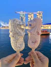 【シンガポール】写真映え間違いなし！せっかく行くなら食べたい、マーライオンアイスキャンディ