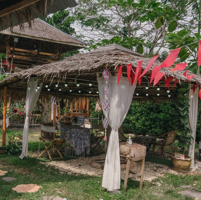 เฌอ คาเฟ่ “My Home