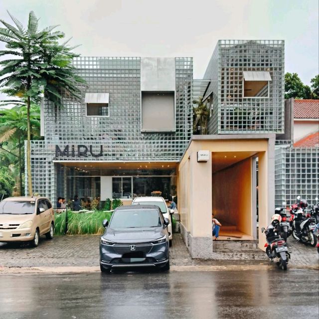 MIRU | The coffee is among the best, according to us, in Bogor.