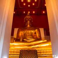 วิหารพระมงคลบพิตร