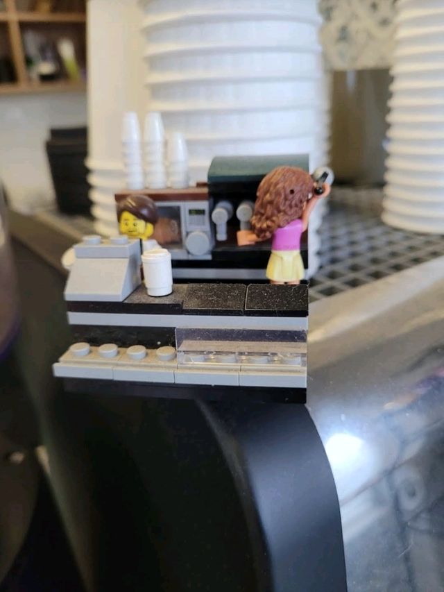 The Flying Sparrow Cafe