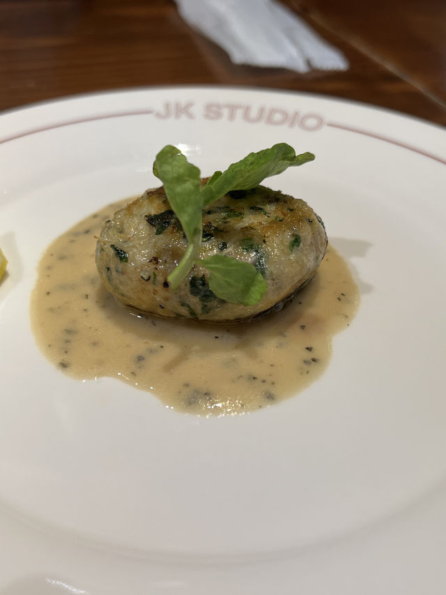 台北信義區高質西餐💕每日限定原隻龍蝦🦞意粉🍝勁正酥皮湯