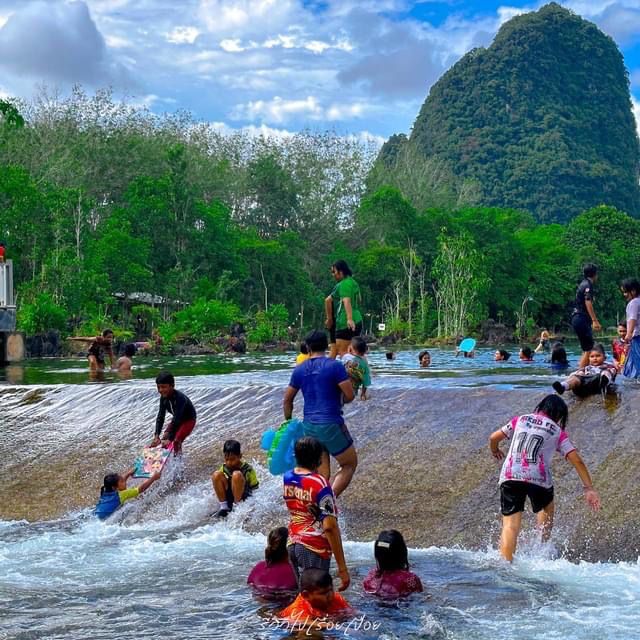 คลองหรูด กระบี่