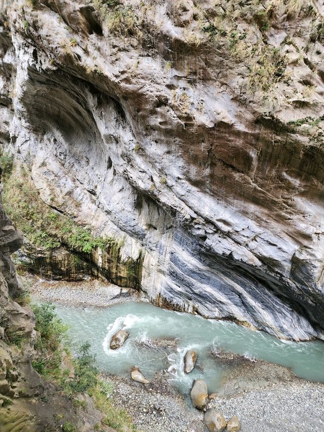 Spot the Chief Head rock at Taroko Gorge,Hualien!