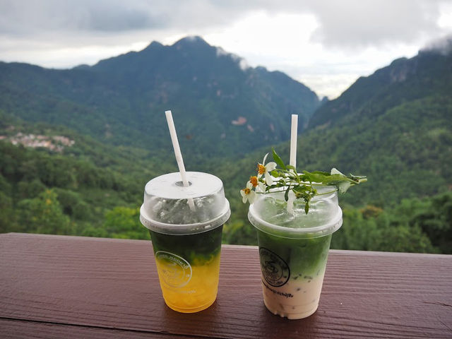 📍ดอยผาฮี้คอฟฟี่ &โฮมสเตย์