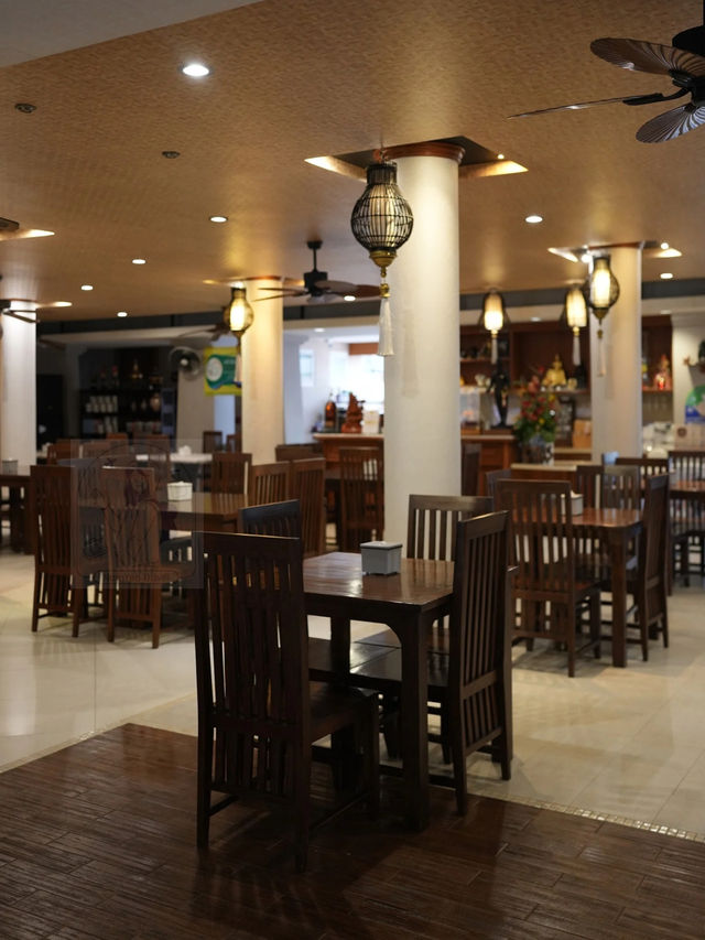 🏢 โรงแรมจันทรา รีสอร์ท นครนายก