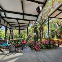 คาเฟ่แม่ริม Fleur Cafe & Eatery