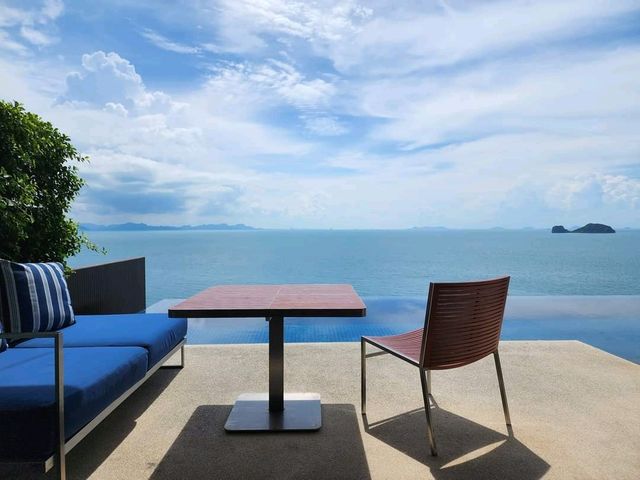 รีวิวโรงแรม คอนราด เกาะสมุย