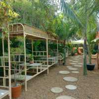 คาเฟ่ฟีลป่า House of Benedict พัทยา