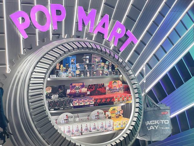 POP MART ที่ใหญ่ที่สุดในเซี่ยงไฮ้! จัดเต็มมากกก 