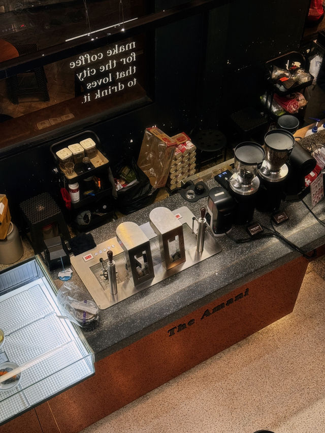 Amani cafe and restaurant 