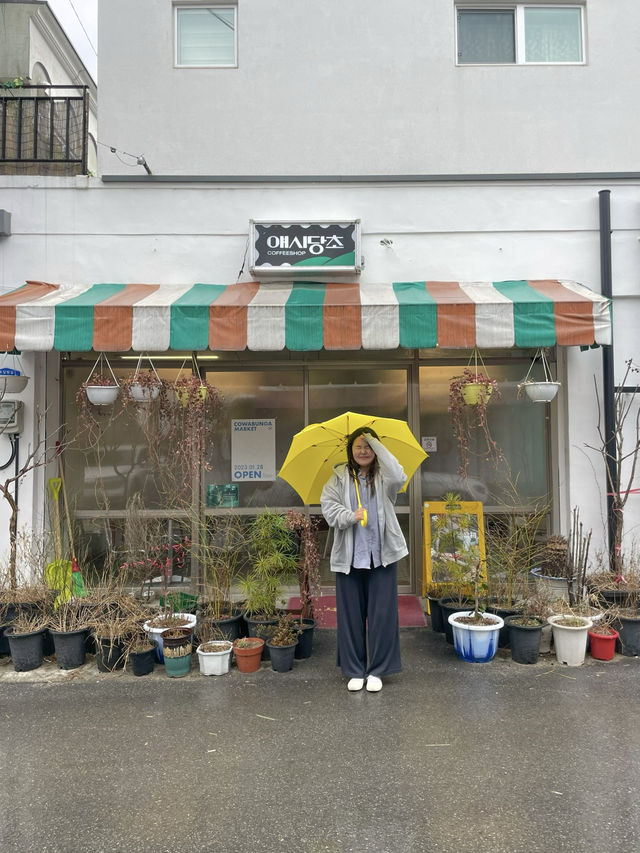 버터스카치라떼가 맛있는 레트로 감성 카페