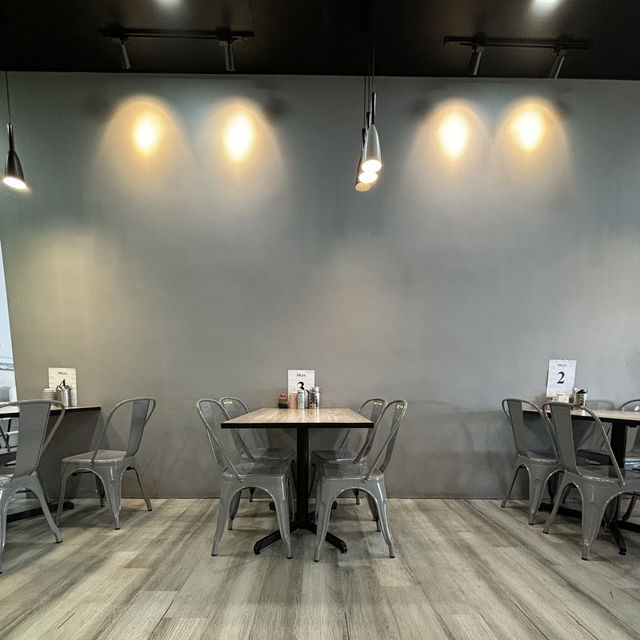 Cendolboy: A Culinary Delight in Pontian