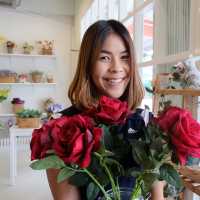 น้ำดอกไม้คาเฟ่ คาเฟ่สุดหวานในสามย่าน อ.แกลง