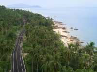 ถนนเลียบชายหาดขนอม