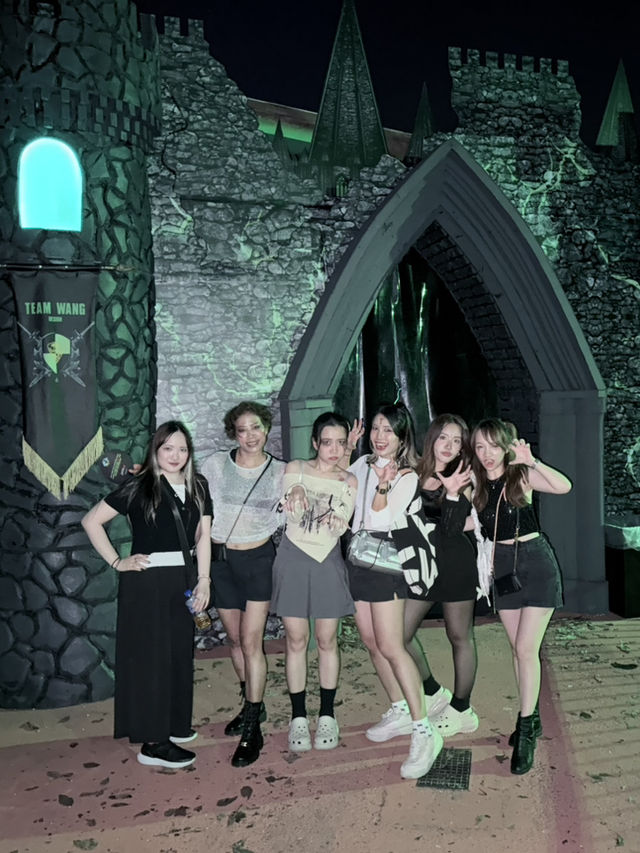 TEAMWANGdesign Under The Castle | USS 🏰👻🎃