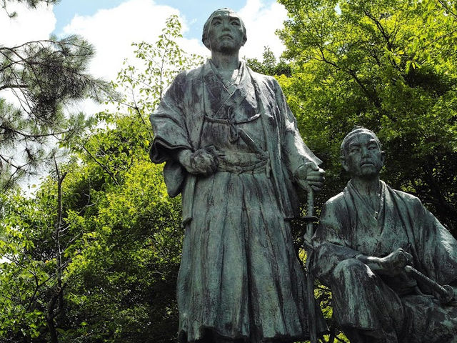 🇯🇵日本【キャラクターマンホールの旅　円山公園】