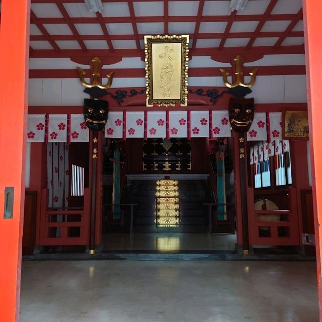 天神の由来となった神社「水鏡天満宮」