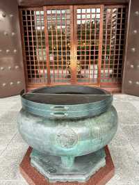 木造坐像で日本一大きい福岡大仏	