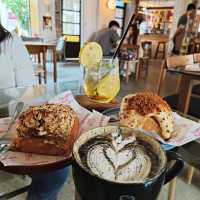 Good Coffee, Good Vibes at The FOUNDERS Hutton 💛