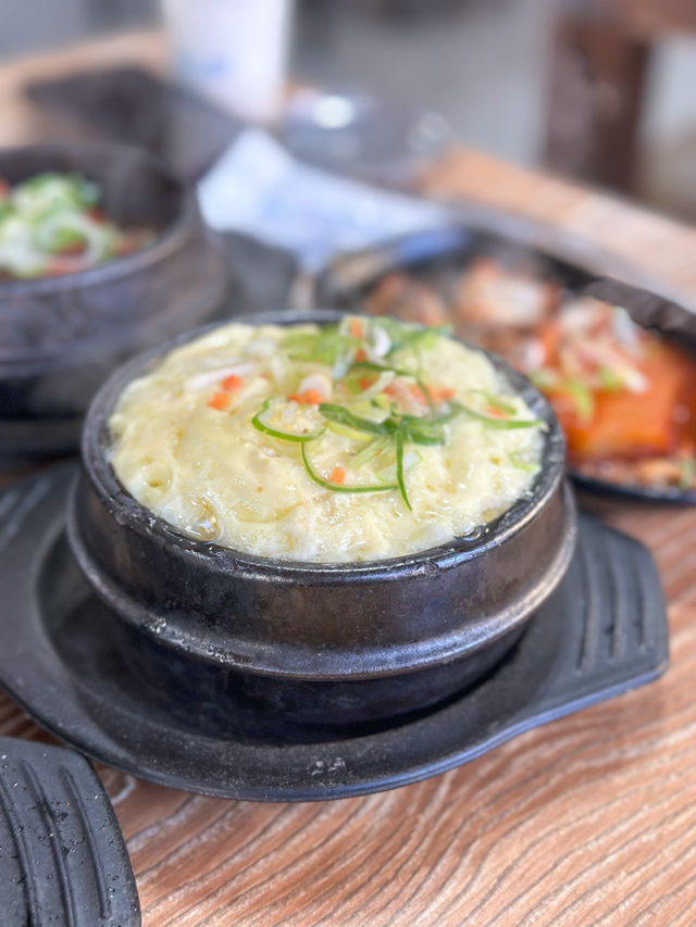 든든하게 먹기 좋은 전주 로컬 식당 ‘향토식당’