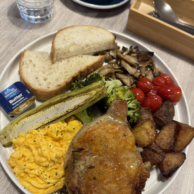 忠孝新生—華山園區早午餐