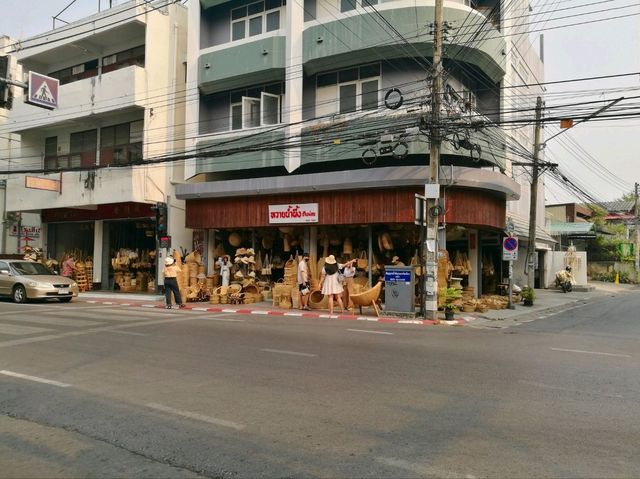 จุดเชคอินสุดฮิต หวายน้ำผึ้ง ช้างม่อย เชียงใหม่