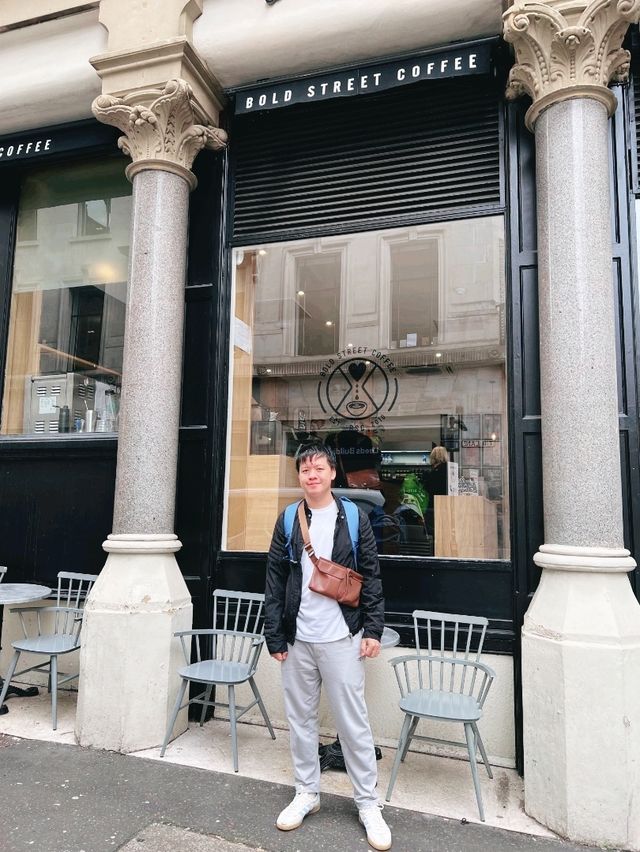 Bold Street Coffee จิบกาแฟร้านแรก ของทริป UK