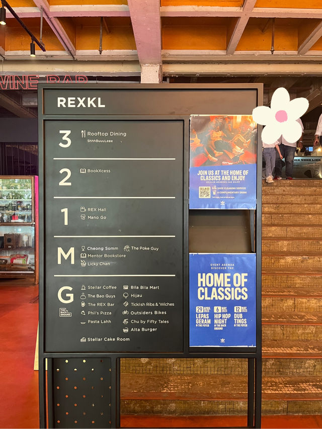 🇲🇾 BookXcess 📚 ร้านหนังสือสุดเท่ใน KL 