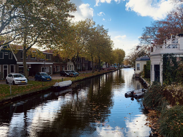 River town Edem - boating around the Dutch canals 🛶