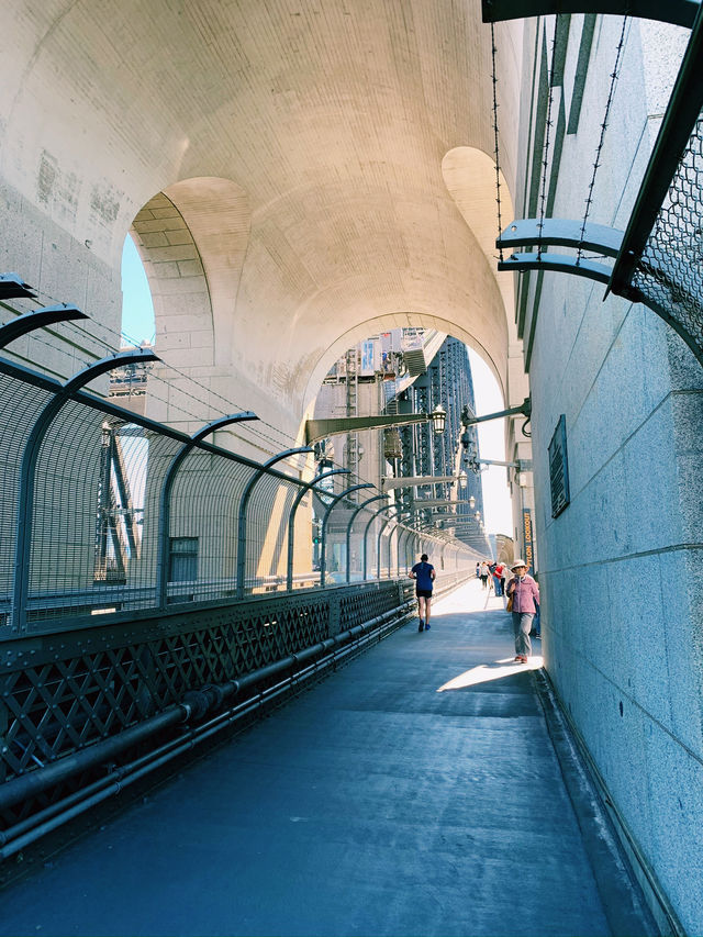 Sydney Harbour Bridge: A Walk Above the Icons