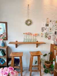 ร้านดอกไม้และคาเฟ่ย่านเมืองชลบุรี