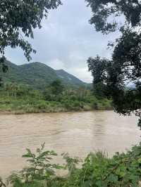 Kebun River: The Perfect Excuse to Pull Over and have a break!