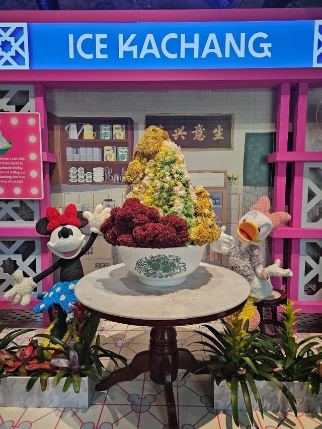 ชมดอกไม้สุดอลังการที่ The Floral Fantasy 🌸