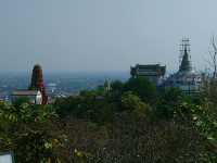 ขึ้นรถราง..ชมเขาวังเมืองเพชร