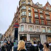 🏛️ 英國Harrods百貨：奢華與異國風情的完美融合