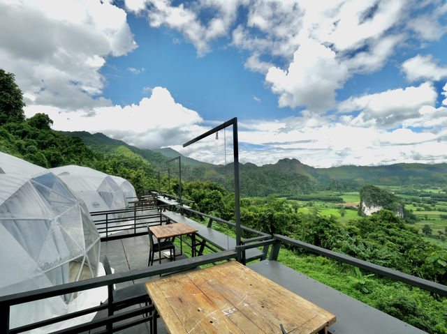 ชิดลมชมหมอก ที่พักวิวสุดอลังการที่ผาช้างน้อย🌤️⛰️