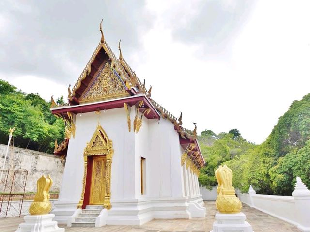 Phra Ubosot (Ordination Hall)