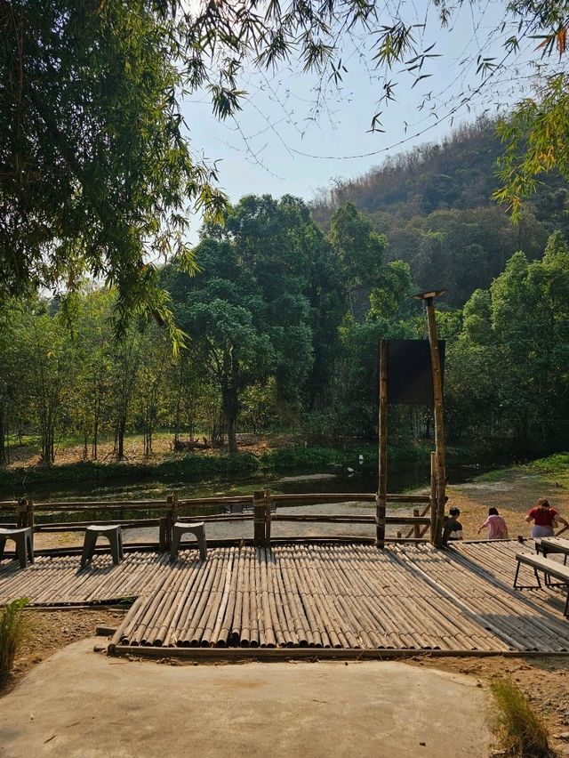 ธรรมชาติ คาเฟ่ | สวนผึ้ง ราชบุรี