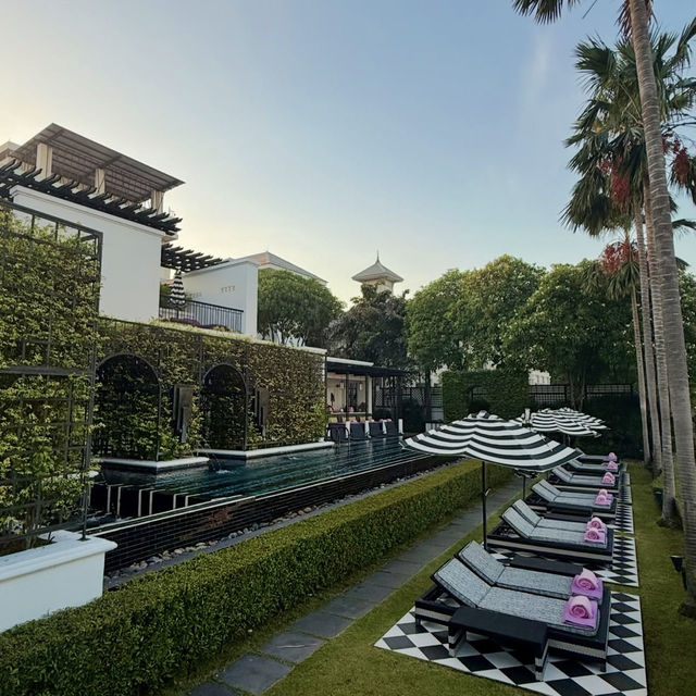 The Siam Hotel สัมผัสเสน่ห์แห่งสยาม