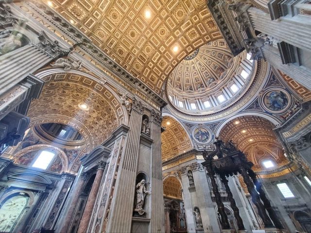 [🇻🇦バチカン] 圧巻の美しさ、サン・ピエトロ大聖堂とミケランジェロのピエタ