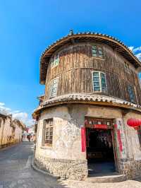 Capturing Xizhou:Where Cobblestone Alleys & Indigo Tie-Dye Stole My Heart