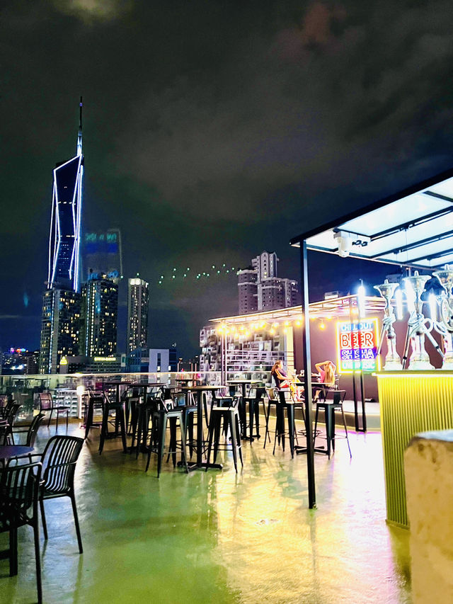 Khatulistiwa, Bintang Collectionz: Where the skyline Meets Sustainability