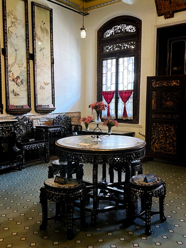 A Journey into Peranakan Heritage at Baba Nyonya Museum