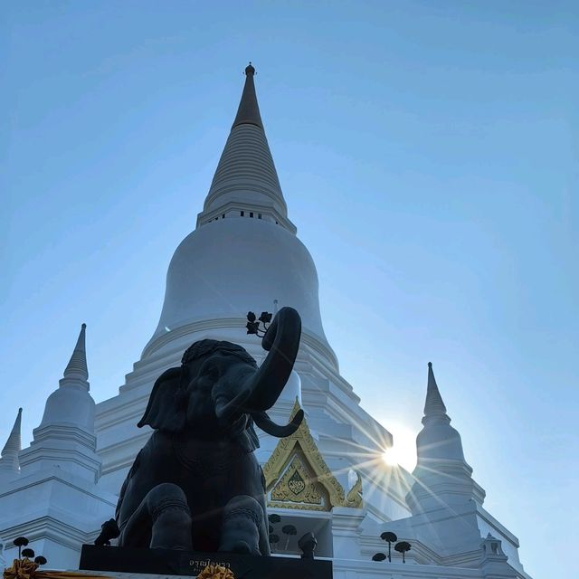 วัดอัมพวัน สิงห์บุรี