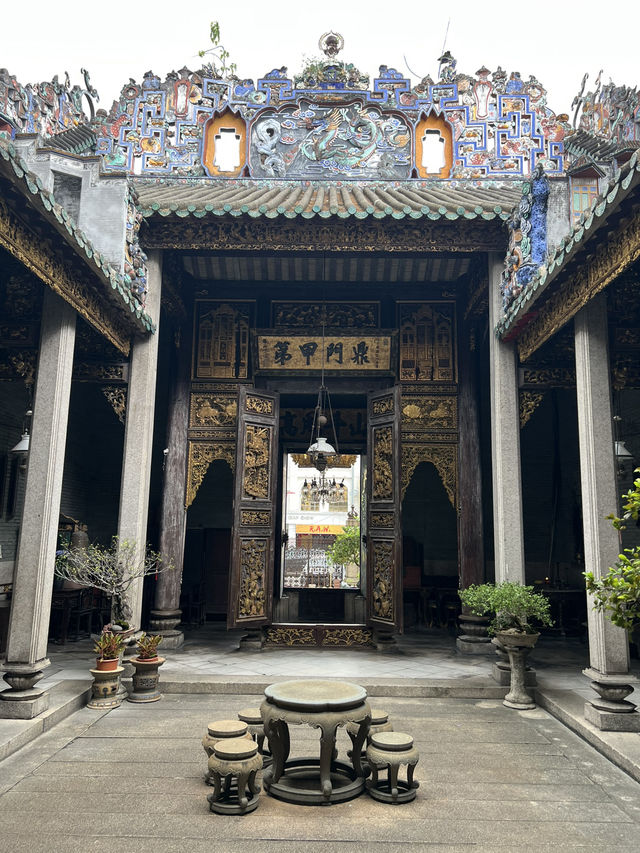 Day trip to Pinang Peranakan Mansion ,Penang famous historical building! 