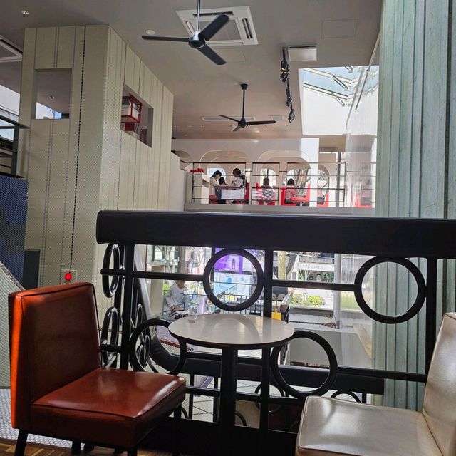 [表参道]お洒落空間で優雅なTeaTime[VAT BAKERY]