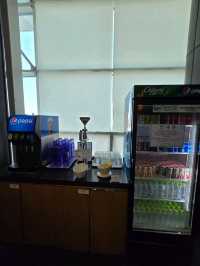 ✨ 釜山機場 Sky Hub Lounge 貴賓室體驗！Trip.com 鑽石會員免費享用！🛫