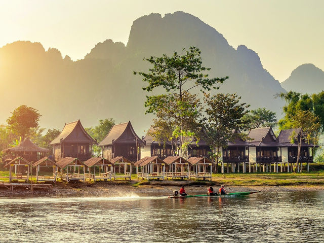 🌿 Vang Vieng Reborn: From Bucket Lists to Bamboo Bridges in Laos' Adventure Playground!  