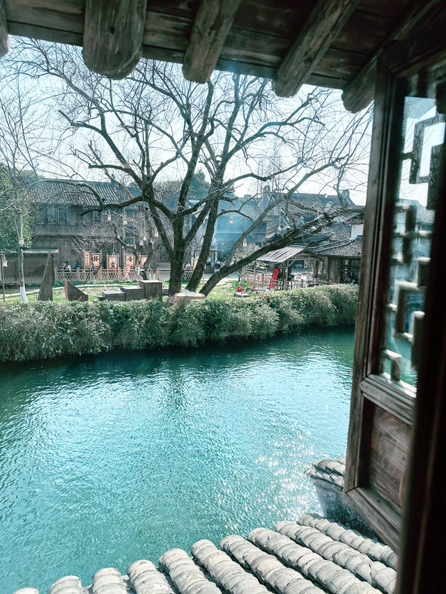 A Spring Escape to Wuzhen: A Journey Through Tranquil Beauty 🌸🚶‍♂️